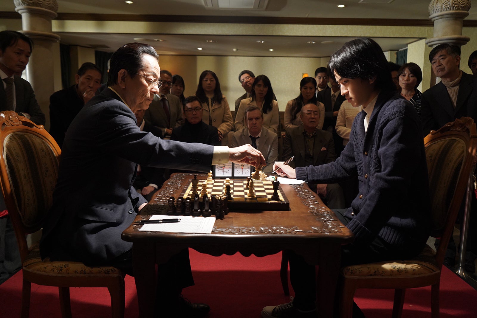 水谷豊、中川翼「相棒season22」第18話より（C）テレビ朝日