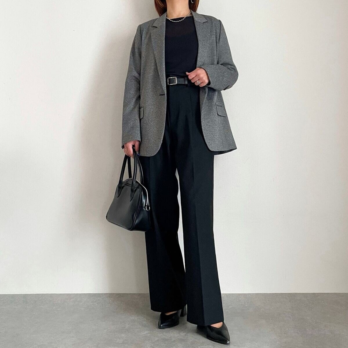 cocaシアージョーゼット長袖トップスとジャケットコーデ