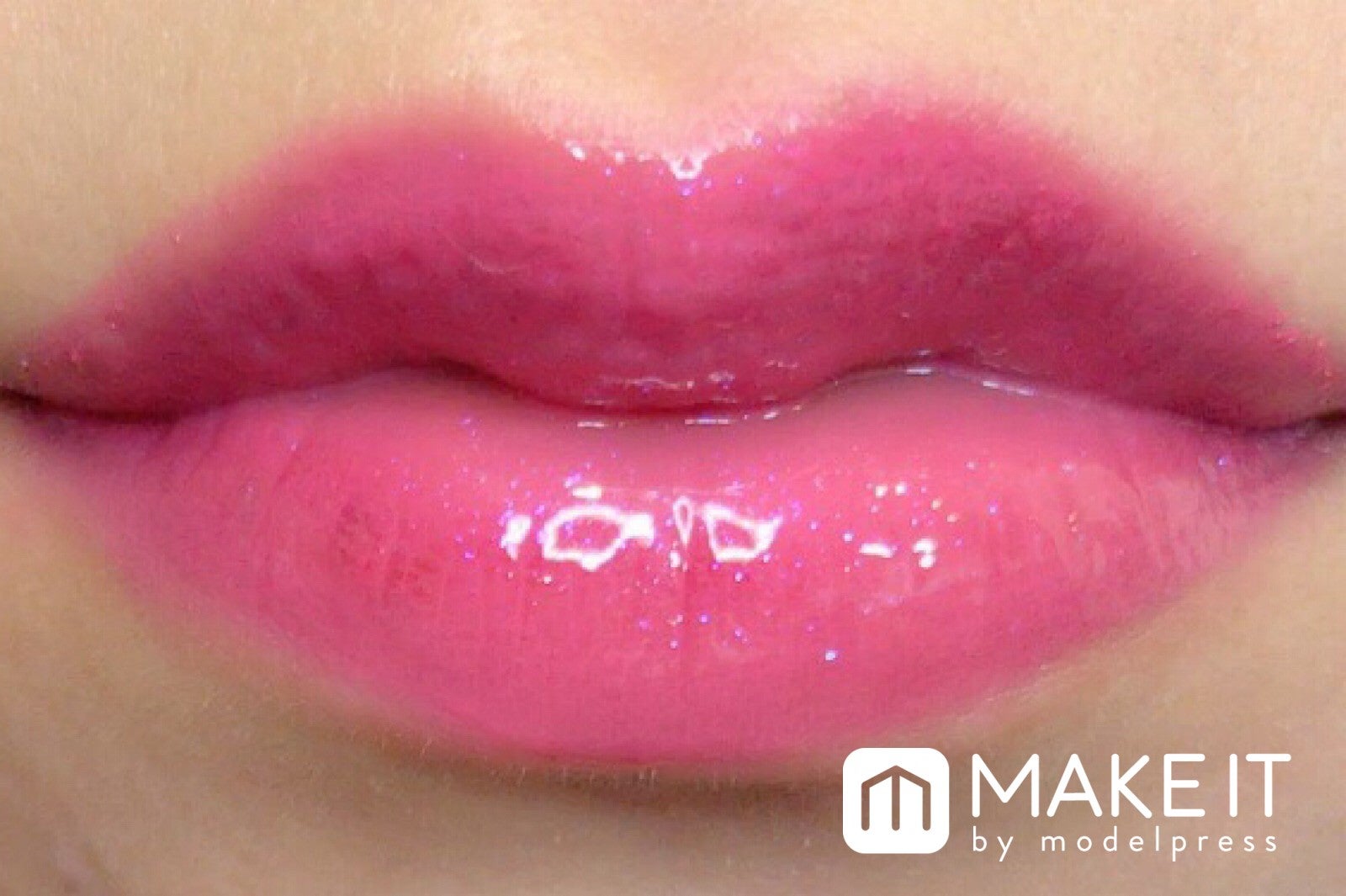 ピンクリップ＋“02 ロマンティックピンク” (C)メイクイット