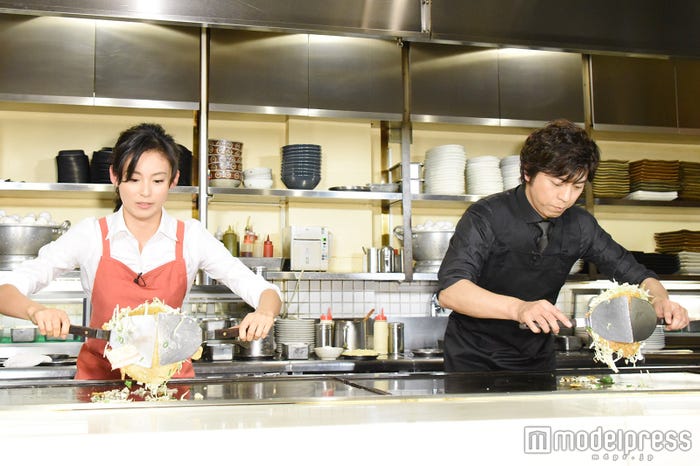 本仮屋ユイカ、上川隆也 (C)モデルプレス