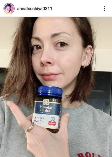 ソックリ 土屋アンナ 仲良し姉妹の ほっこりshot に反響 癒されますね 可愛い モデルプレス ソックリ 土屋アンナ 仲良し姉妹の ほっこりshot に反響 癒されますね 可愛い モデルプレス