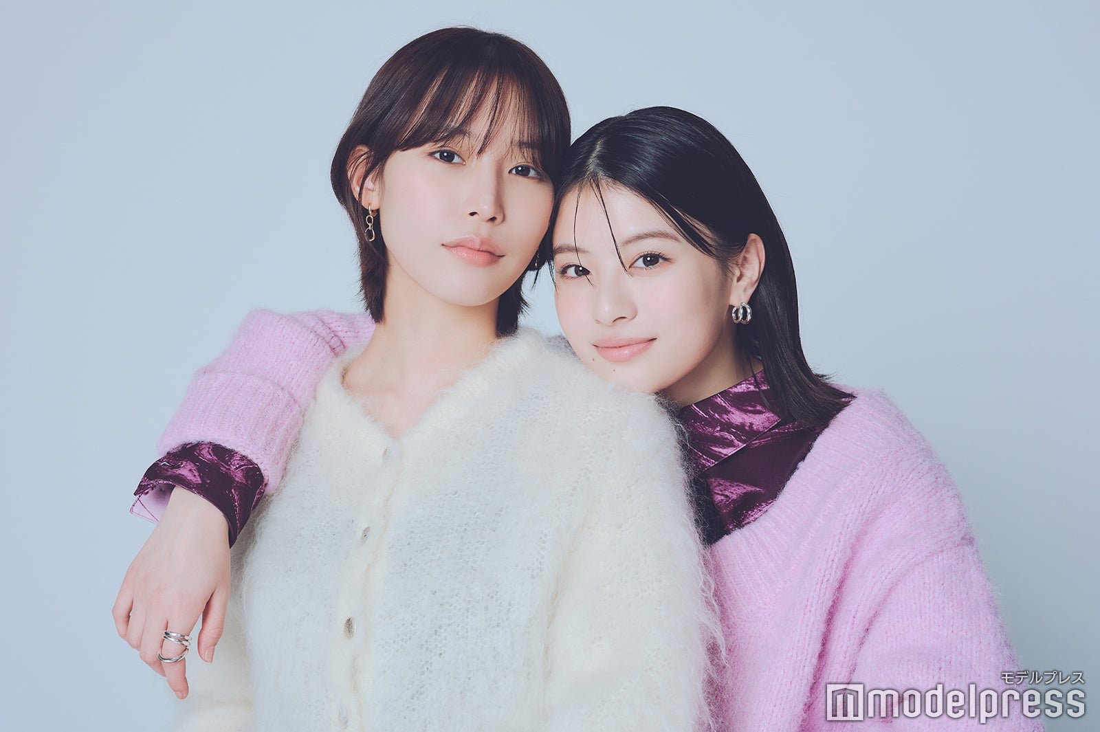 南沙良＆出口夏希（C）モデルプレス