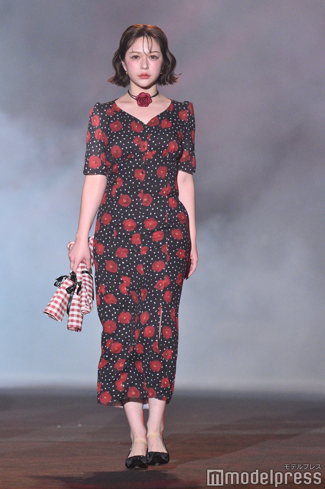 （C）モデルプレス