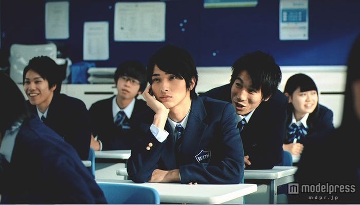 クールな山田くん役/「メントス」新CMより(画像提供:所属事務所)