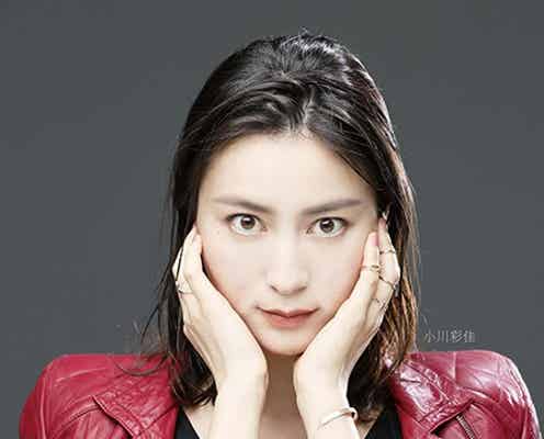テレ朝・小川彩佳アナ、ロックな衣装で新境地「顔がすぐ真っ赤に」