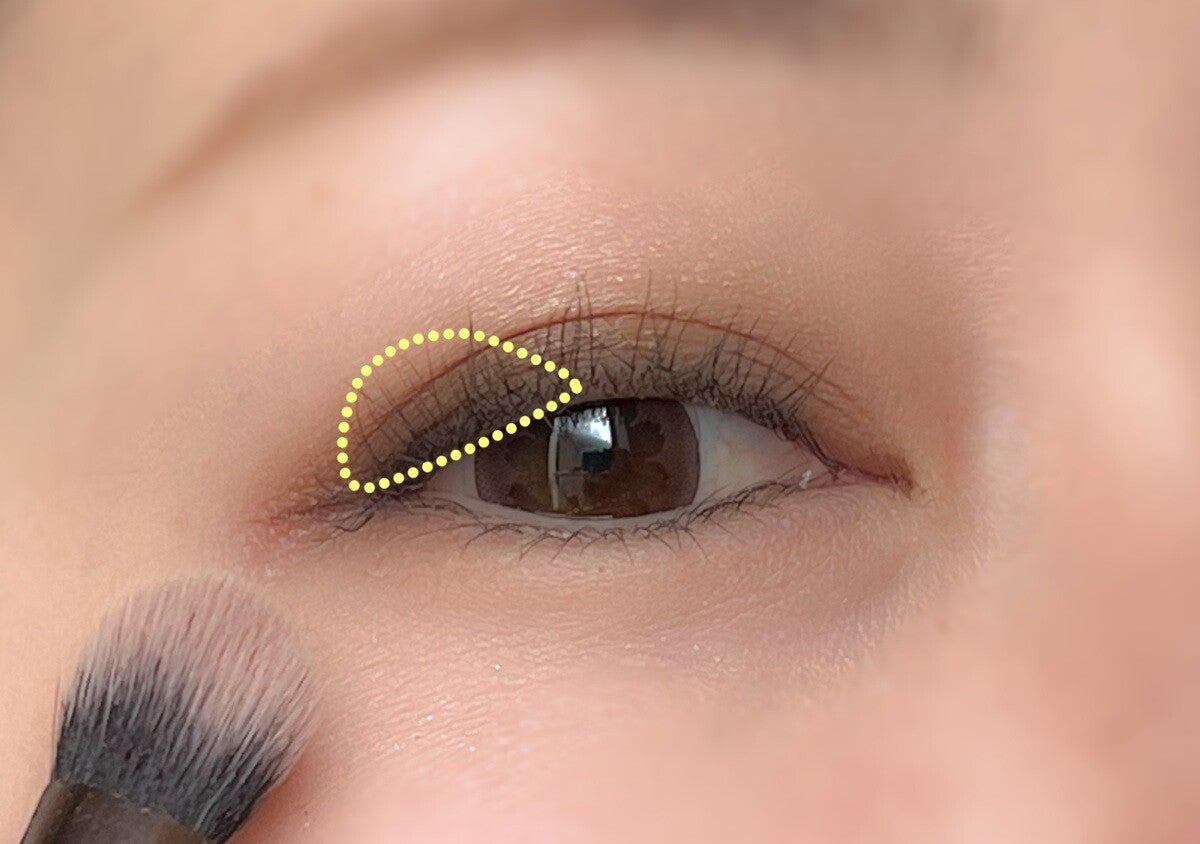 目が小さく見える人が実はやっている！NGメイク習慣4つ