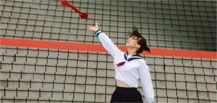 NGT48「世界はどこまで青空なのか?」MVより(C)AKS