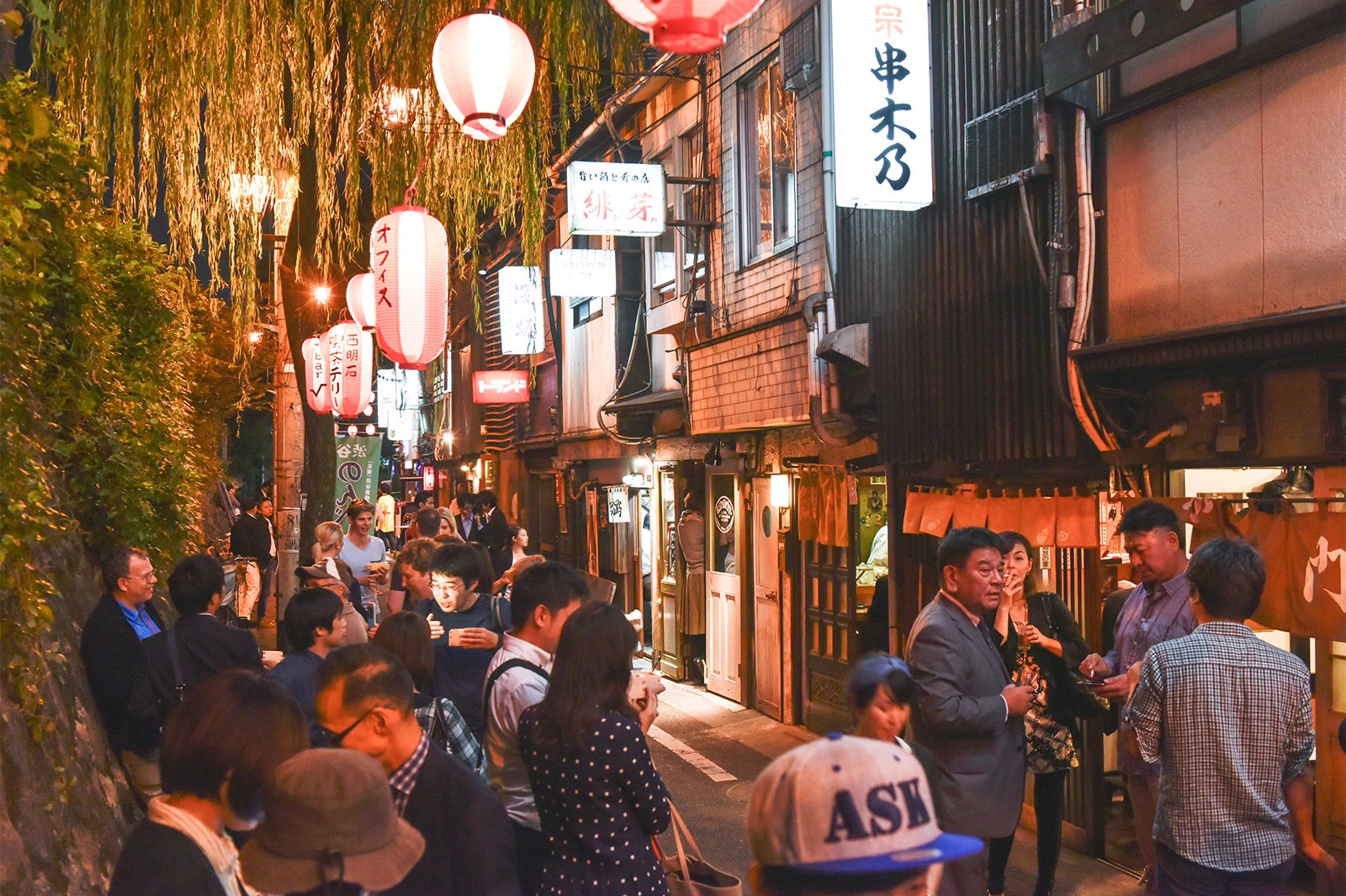 「渋谷のんべい横丁祭り」過去開催時の様子／画像提供：渋谷のんべい横丁祭り実行委員会