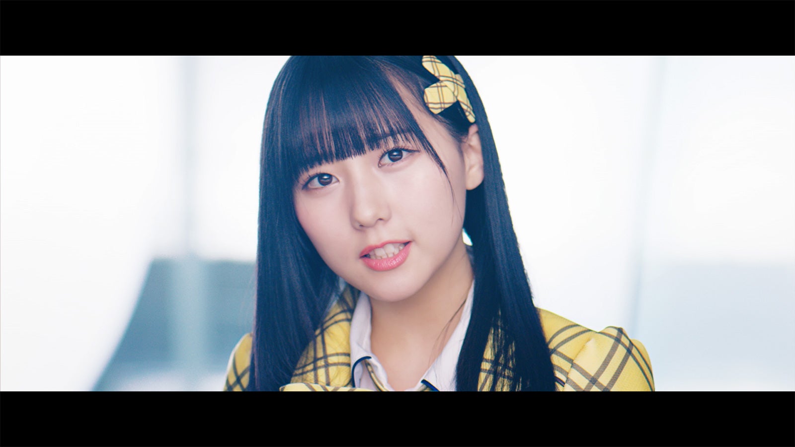 AKB48「センチメンタルトレイン」MVより（C）AKS／キングレコード