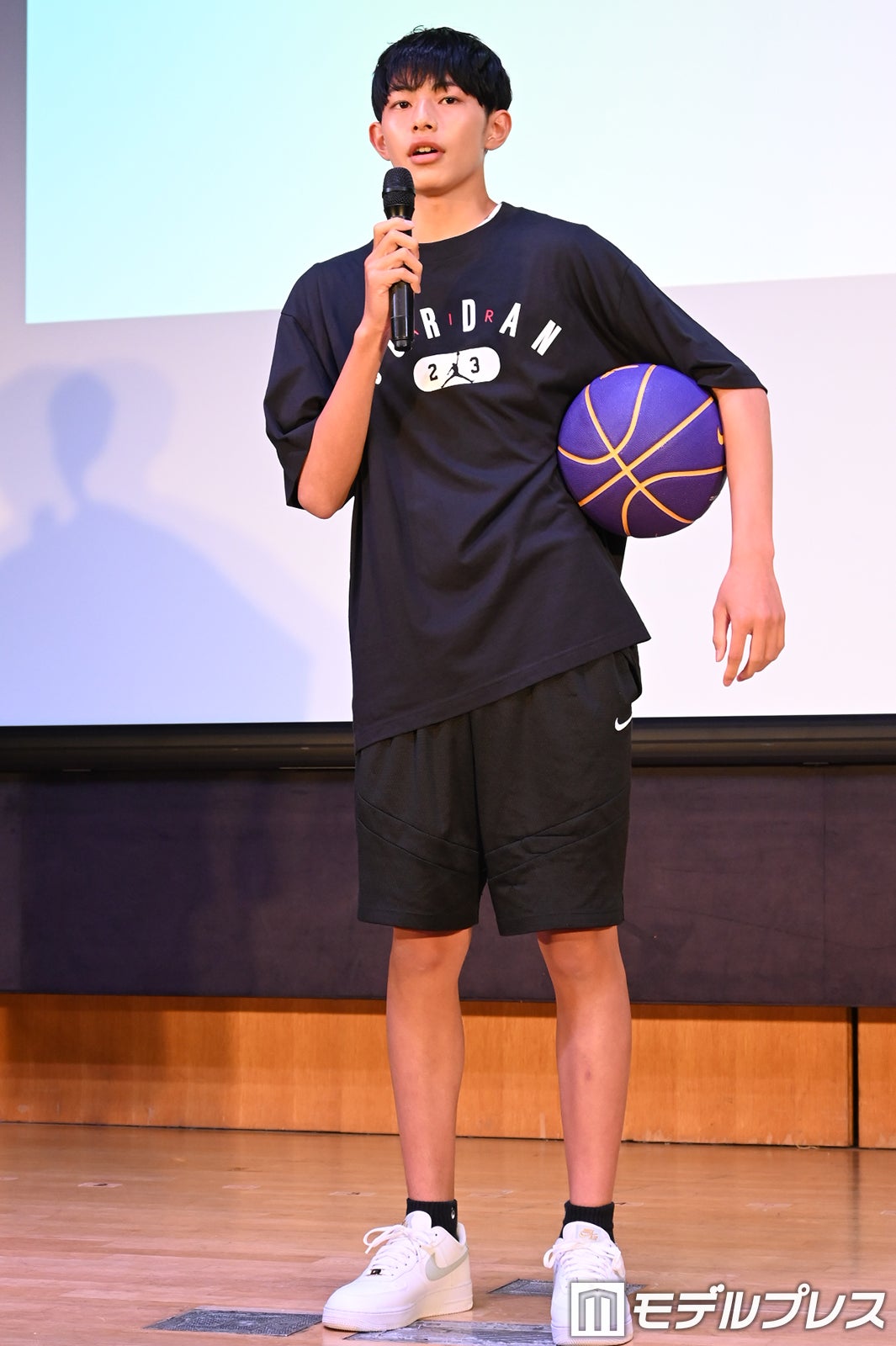鈴木康聖（C）モデルプレス