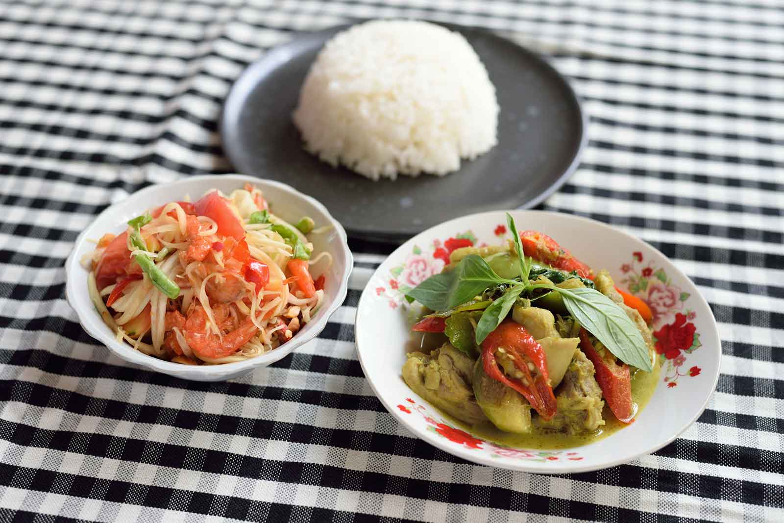 ミニソムタムセット／画像提供：株式会社イサーン キュイジーヌ ジャパン