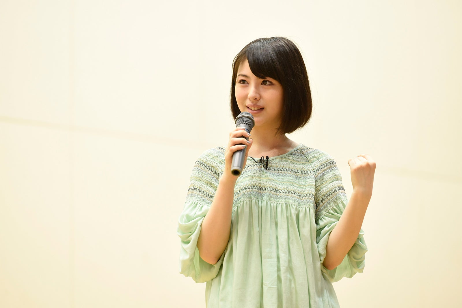 浜辺美波（C）2017「君の膵臓をたべたい」製作委員会　（C）住野よる／双葉社