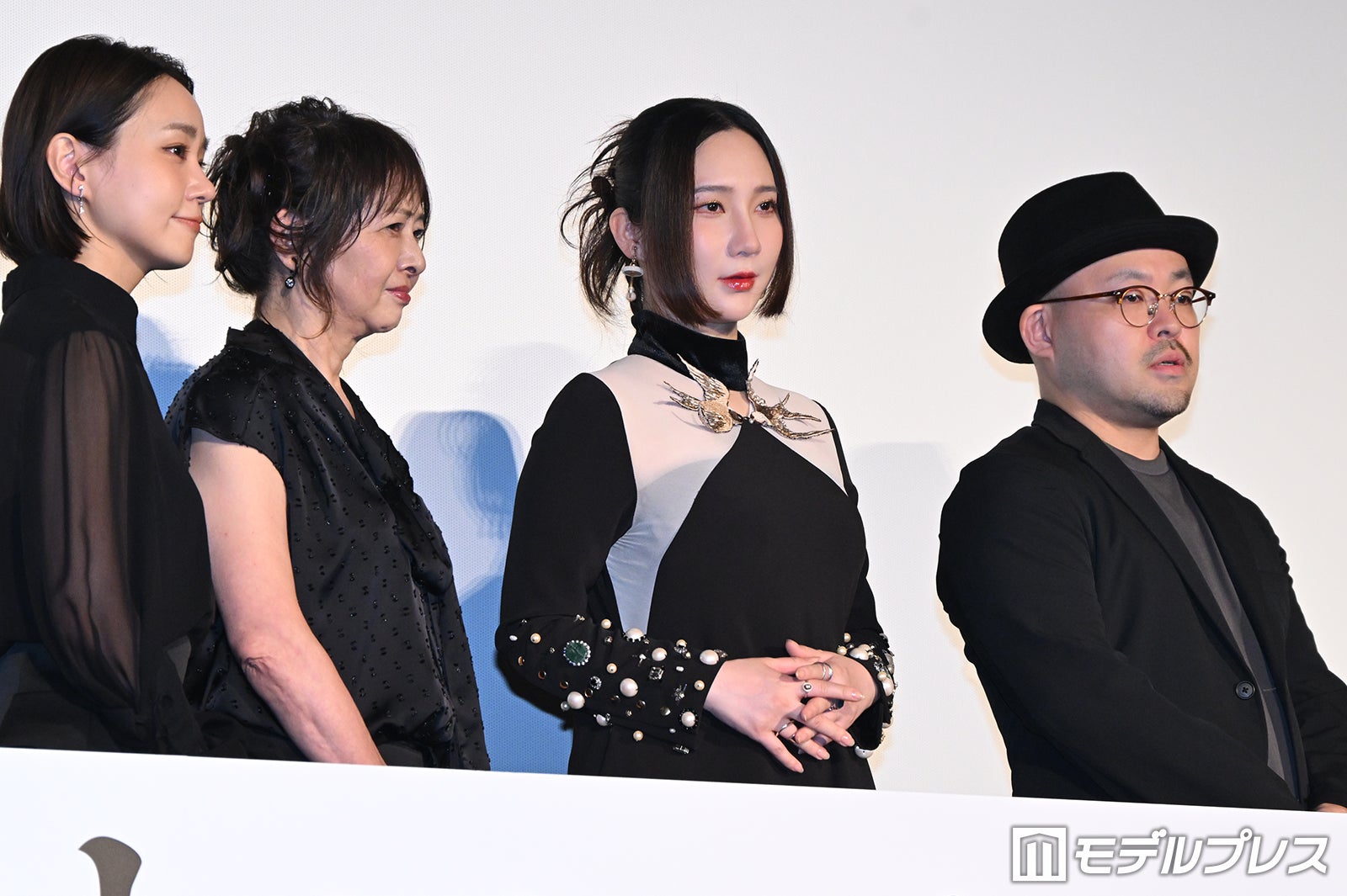 奈緒、美保純、ファーストサマーウイカ、吉野竜平監督（C）モデルプレス