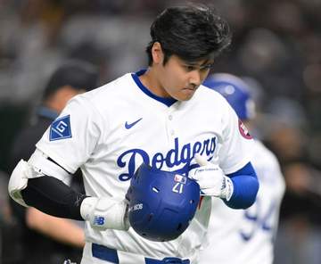 大谷翔平 初回はボテボテの一ゴロ 第1打席は初球打ち