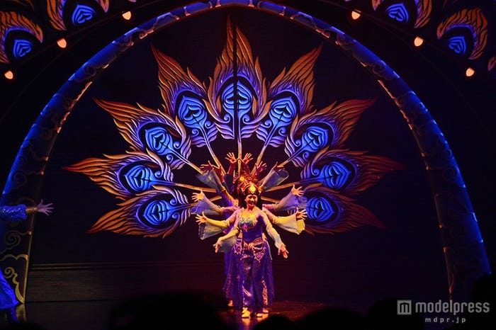 「ミッキー・アンド・ザ・ワンダラス・ブック」より