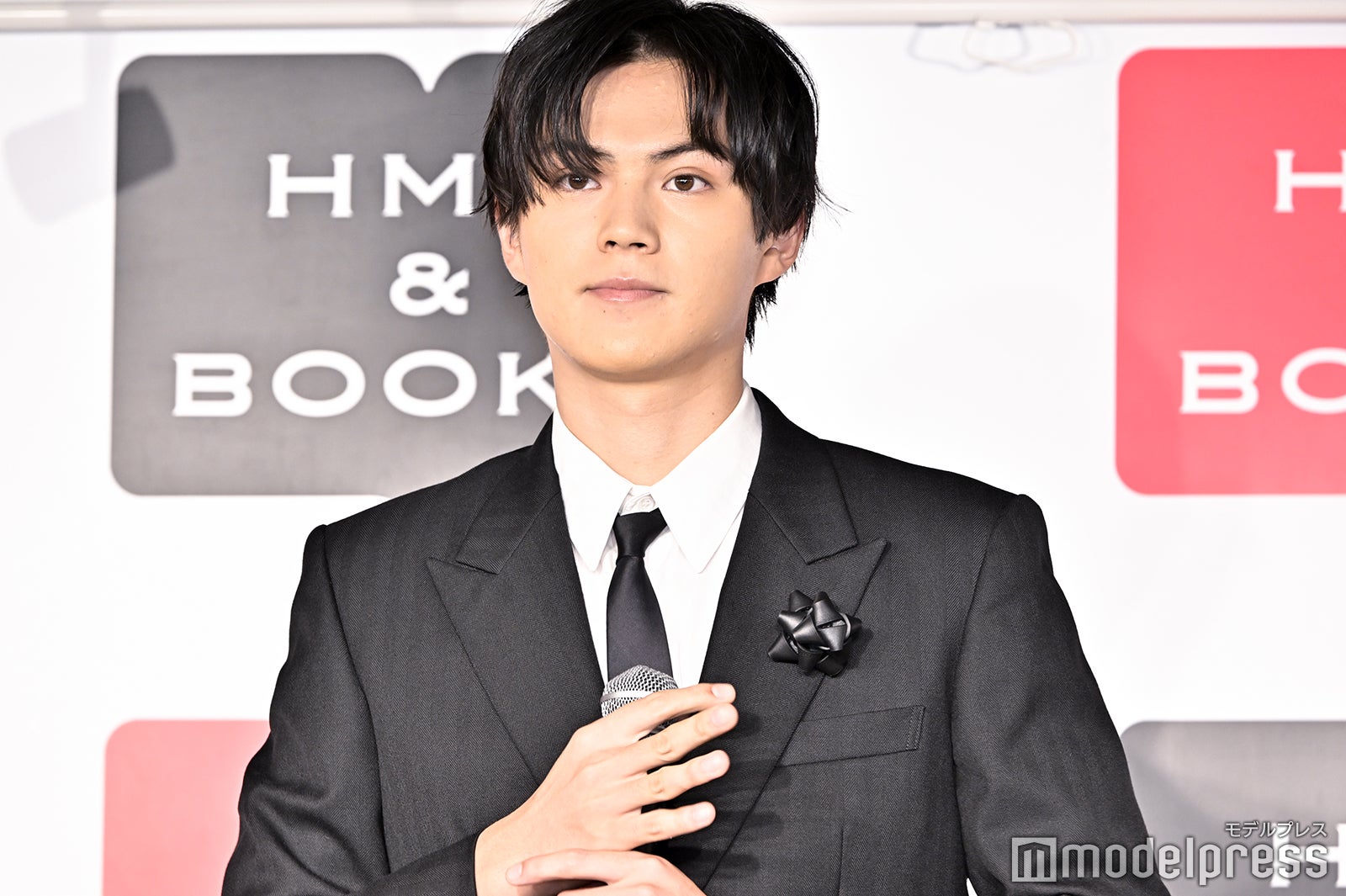 簡秀吉（C）モデルプレス