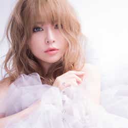浜崎あゆみ 初の無観客配信ライブで約5ヶ月ぶりステージ 我が子へ捧げる オヒアの木 初披露 ライブレポ セットリスト モデルプレス 浜崎あゆみ 初の無観客配信ライブで約5ヶ月ぶりステージ 我が子へ捧げる オヒアの木 初披露 ライブレポ セットリスト モデルプレス