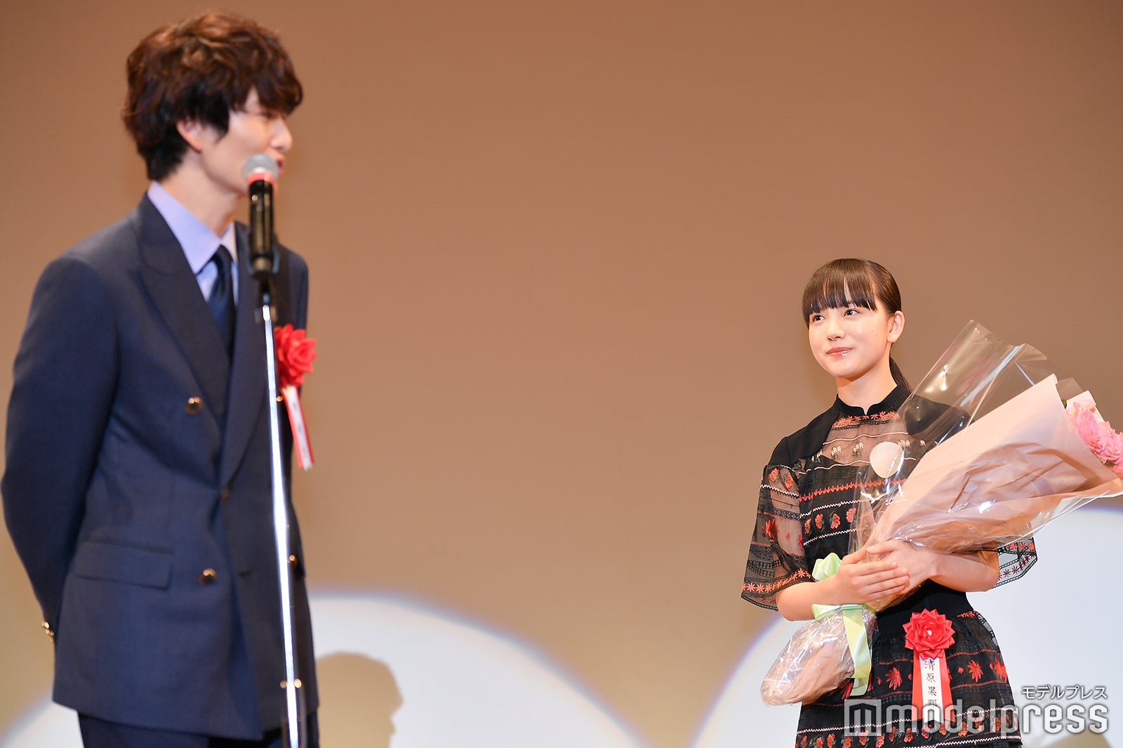 岡田将生、清原果耶（C）モデルプレス