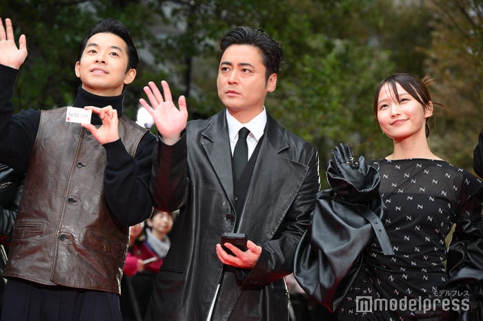 鞘師里保(C)モデルプレス