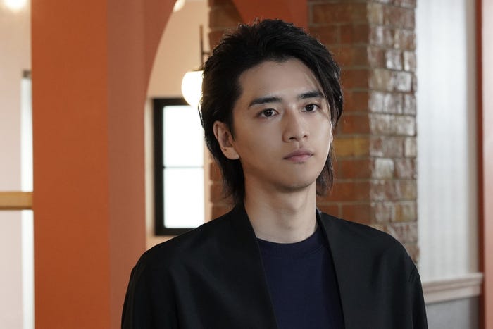 飯島寛騎「転職の魔王様」第8話より(C)カンテレ