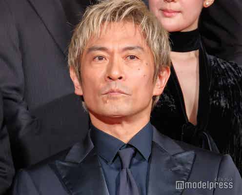 内野聖陽、イメチェン姿が話題「かっこよすぎる」「破壊力すごい」人気キャラに重ねる声も