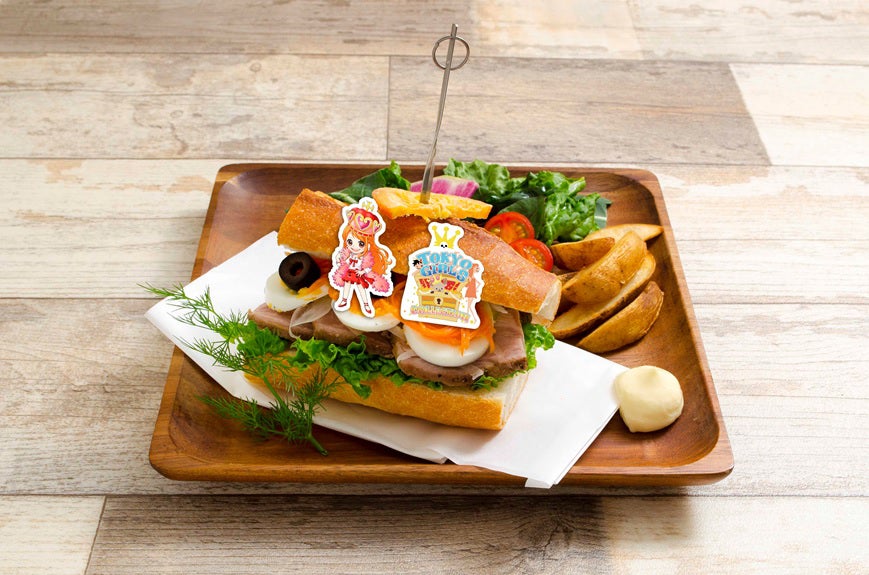 ローストポークのバケットサンド～ココヤシ村のオレンジソース～（提供写真）