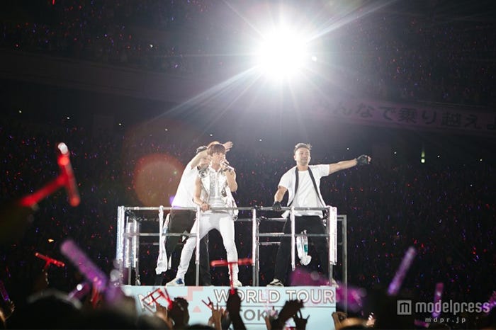 東方神起(C)2015 S.M. Culture & Contents CO.Ltd. ALL RIGHTS RESERVED