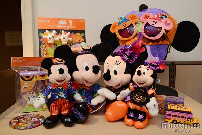 ディズニーランド限定グッズ