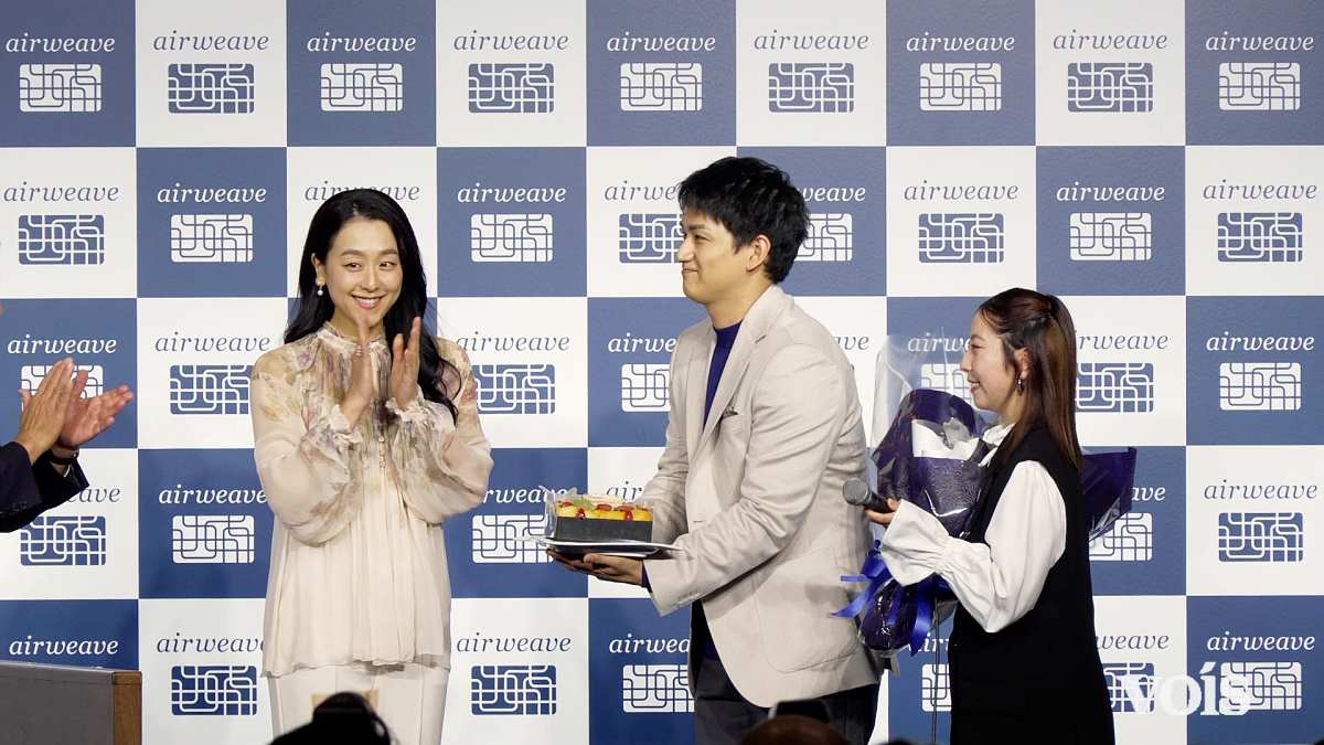 浅田真央、婚約発表のりくりゅうをサプライズ祝福 三浦璃来「すごく嬉しいです」