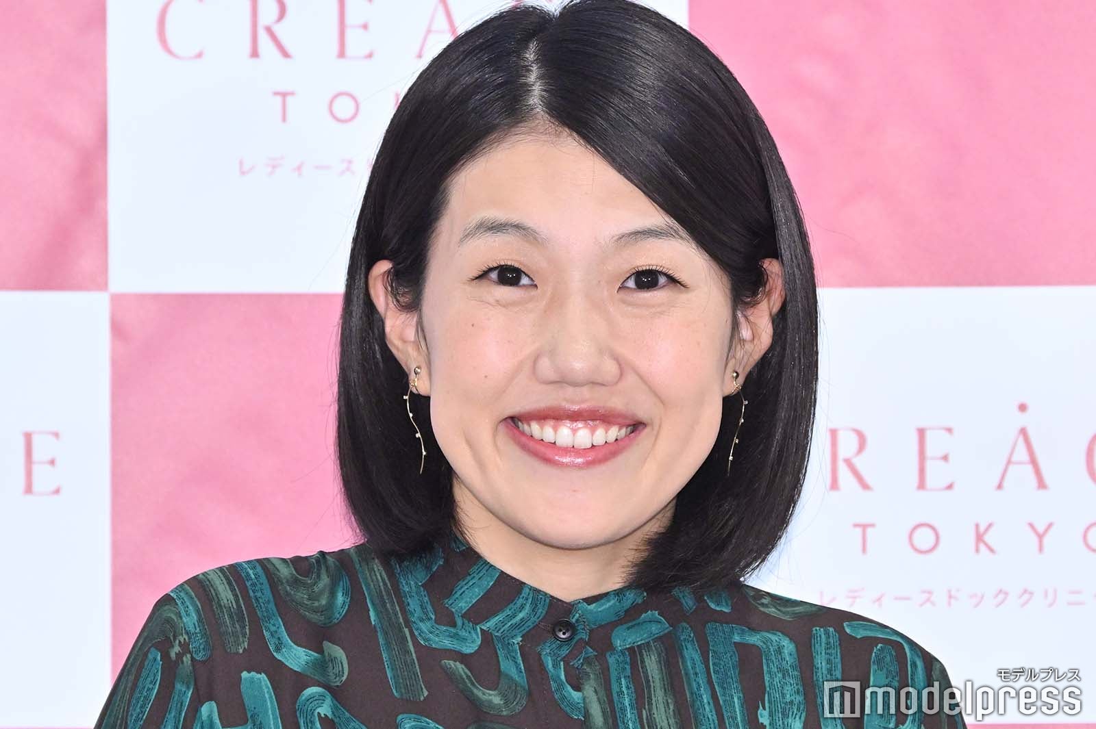 横澤夏子、三女の姿公開 不思議な行動も告白で「可愛すぎ」と反響