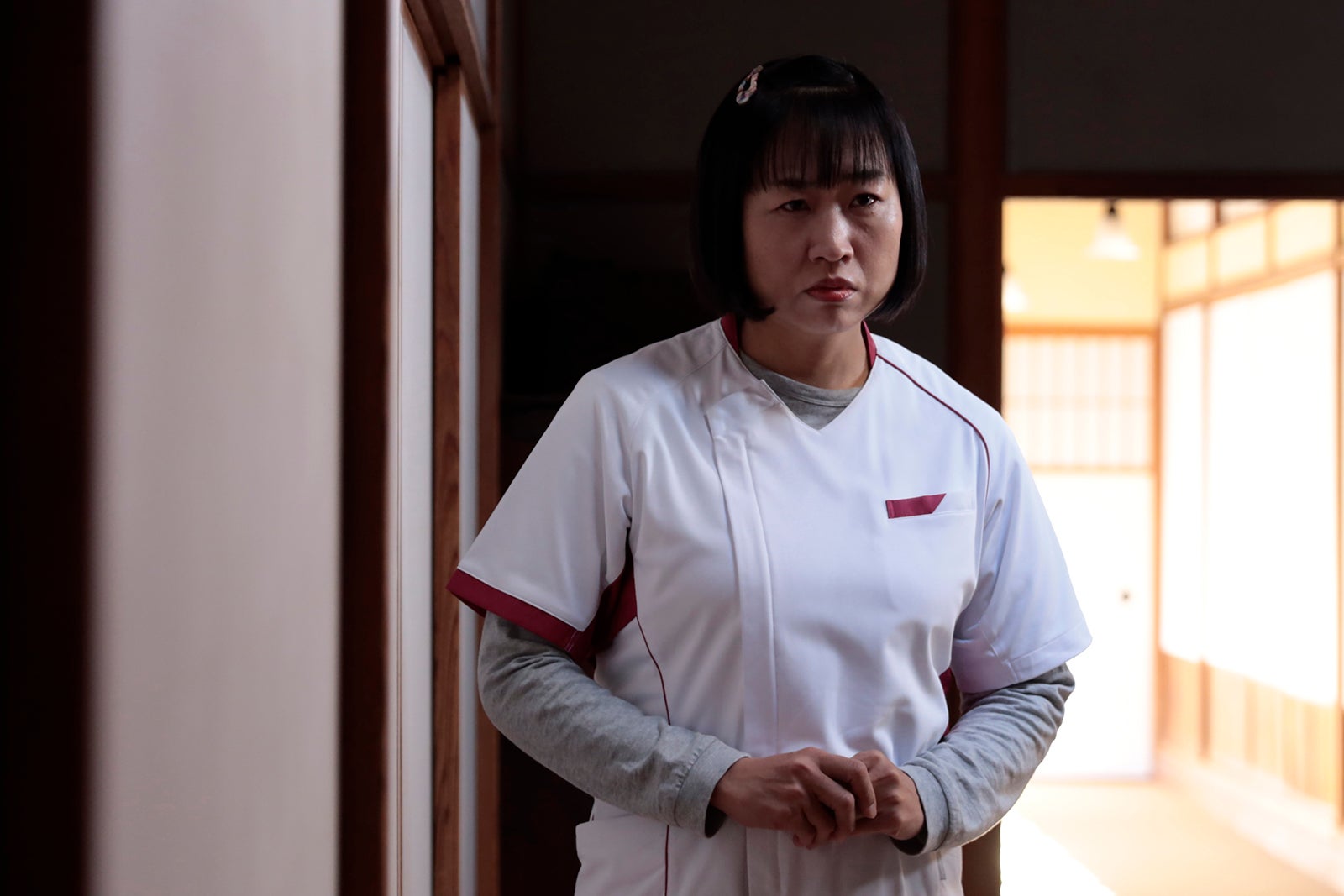 山崎静代「プライベートバンカー」第6話（C）テレビ朝日