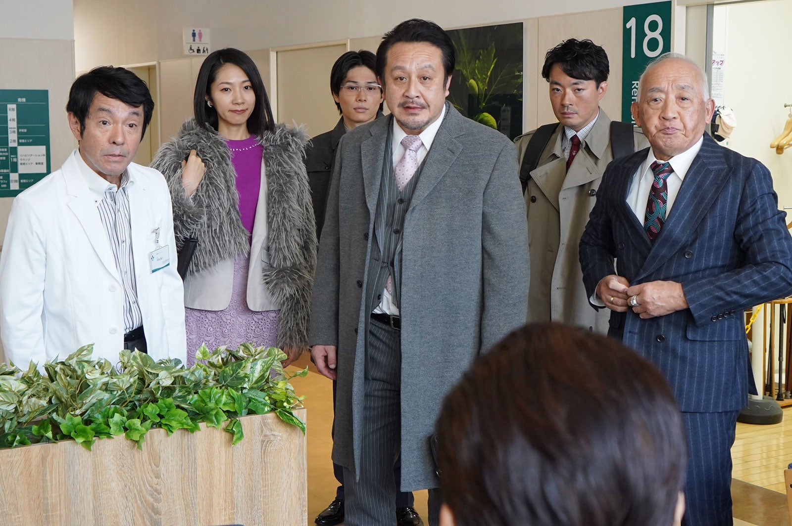 （中央）岩谷健司「相棒 season23」第12話（C）テレビ朝日