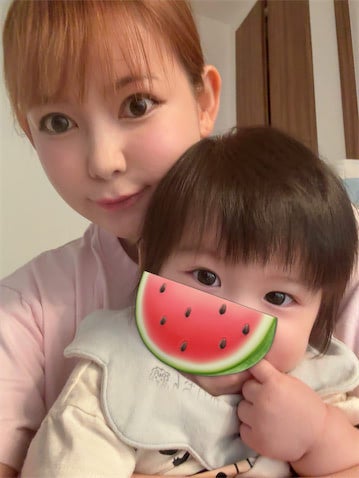 中川翔子、ご機嫌に遊ぶ双子の様子に感動「ふたごにしかわからない世界があるようです」