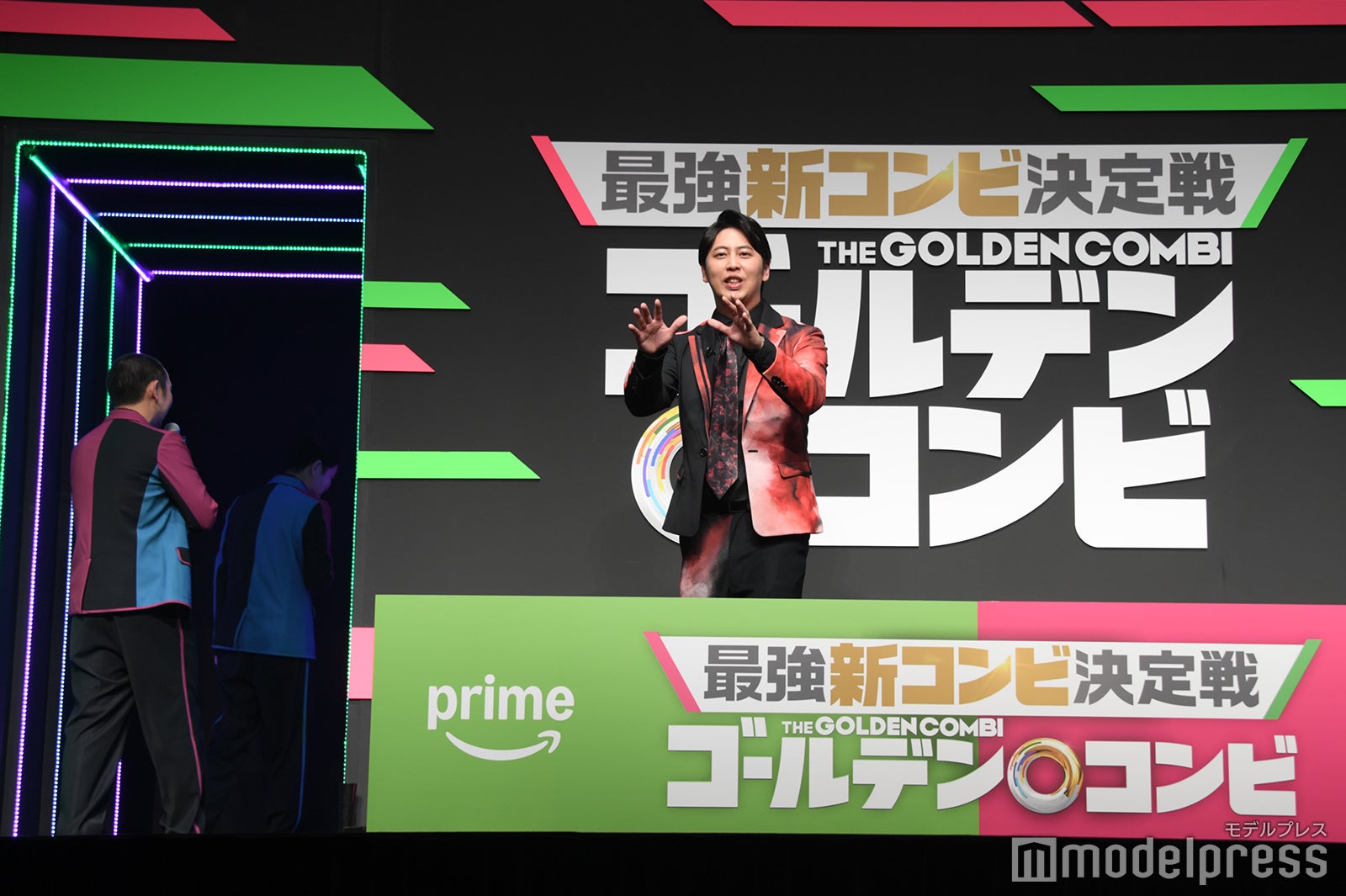 イベントで“締めのボケ”を無茶振りされた屋敷裕政（C）モデルプレス