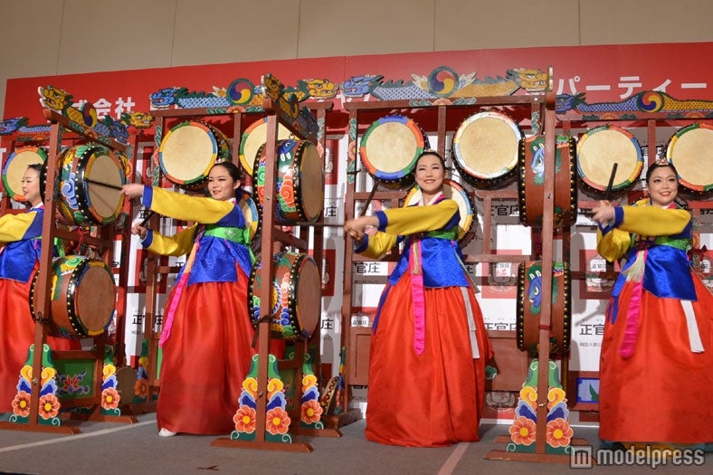 韓国伝統芸能も披露された