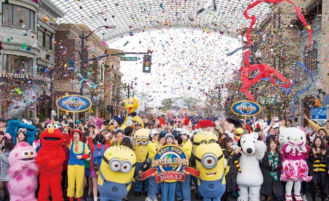 Usj 年間入場者数が過去最高を更新 ミニオンら人気キャラと盛大に祝福 女子旅プレス Usj 年間入場者数が過去最高を更新 ミニオンら人気キャラと盛大に祝福 女子旅プレス