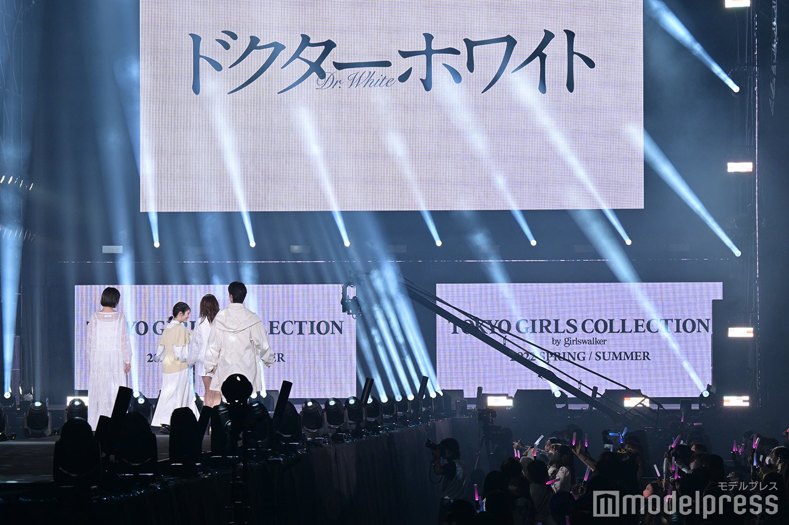 「ドクターホワイト 」ステージより（C）モデルプレス