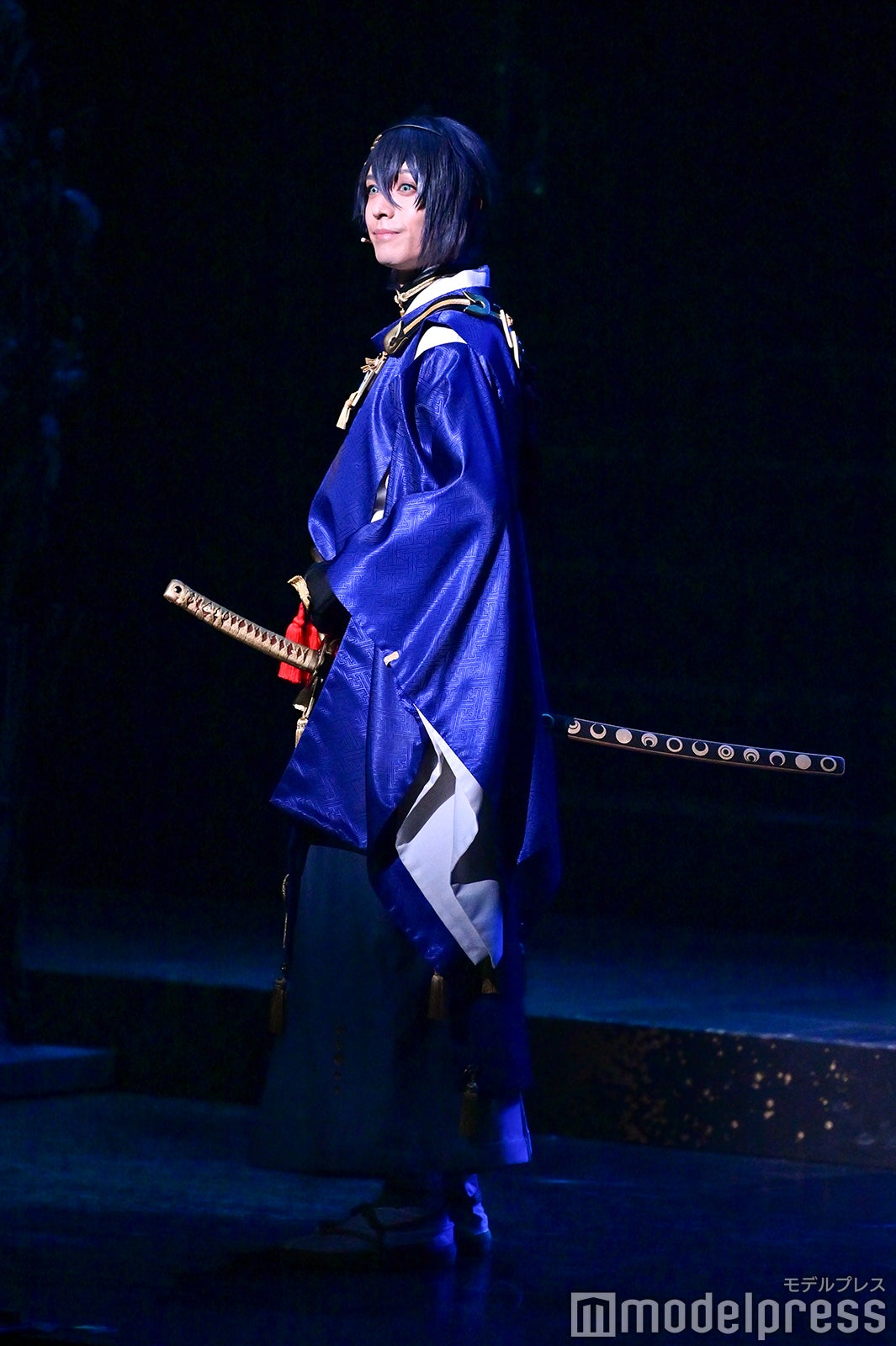 黒羽麻璃央（C）モデルプレス