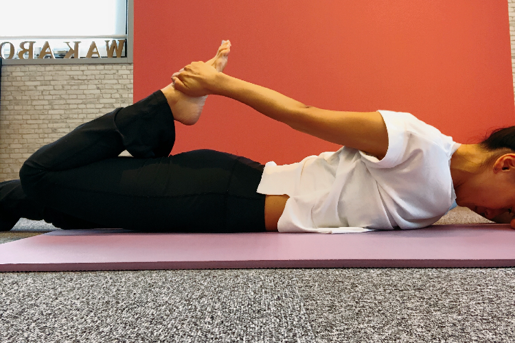 鼠蹊部を意識したストレッチ