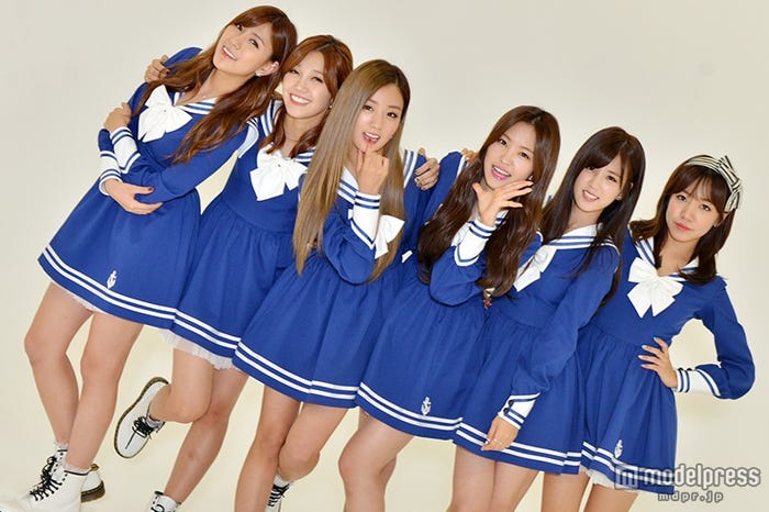Apink(左から)ハヨン、ウンジ、ボミ、ナウン、チョロン、ナムジュ