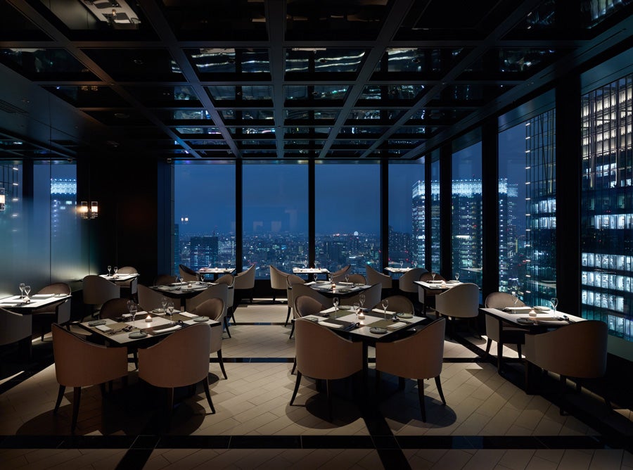 BREEZE OF TOKYO店内