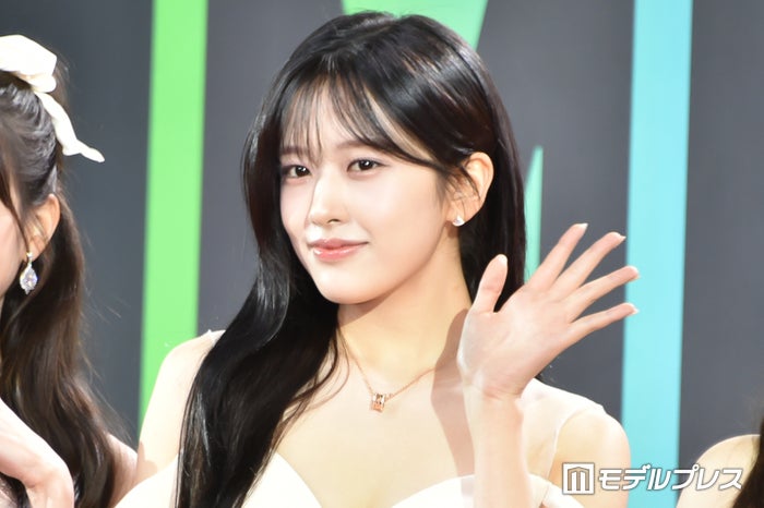 IVEユジン、水着ショットに絶賛の声「スタイルレベチ」「綺麗すぎて二度見」