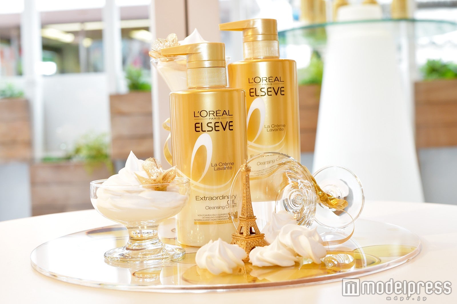 ロレアル パリ 「ラ クレム ラヴォン」で未体験の仕上がりへ（C）モデルプレス
