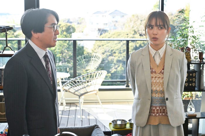 本多力、内田理央「問題物件」第5話より(C)フジテレビ