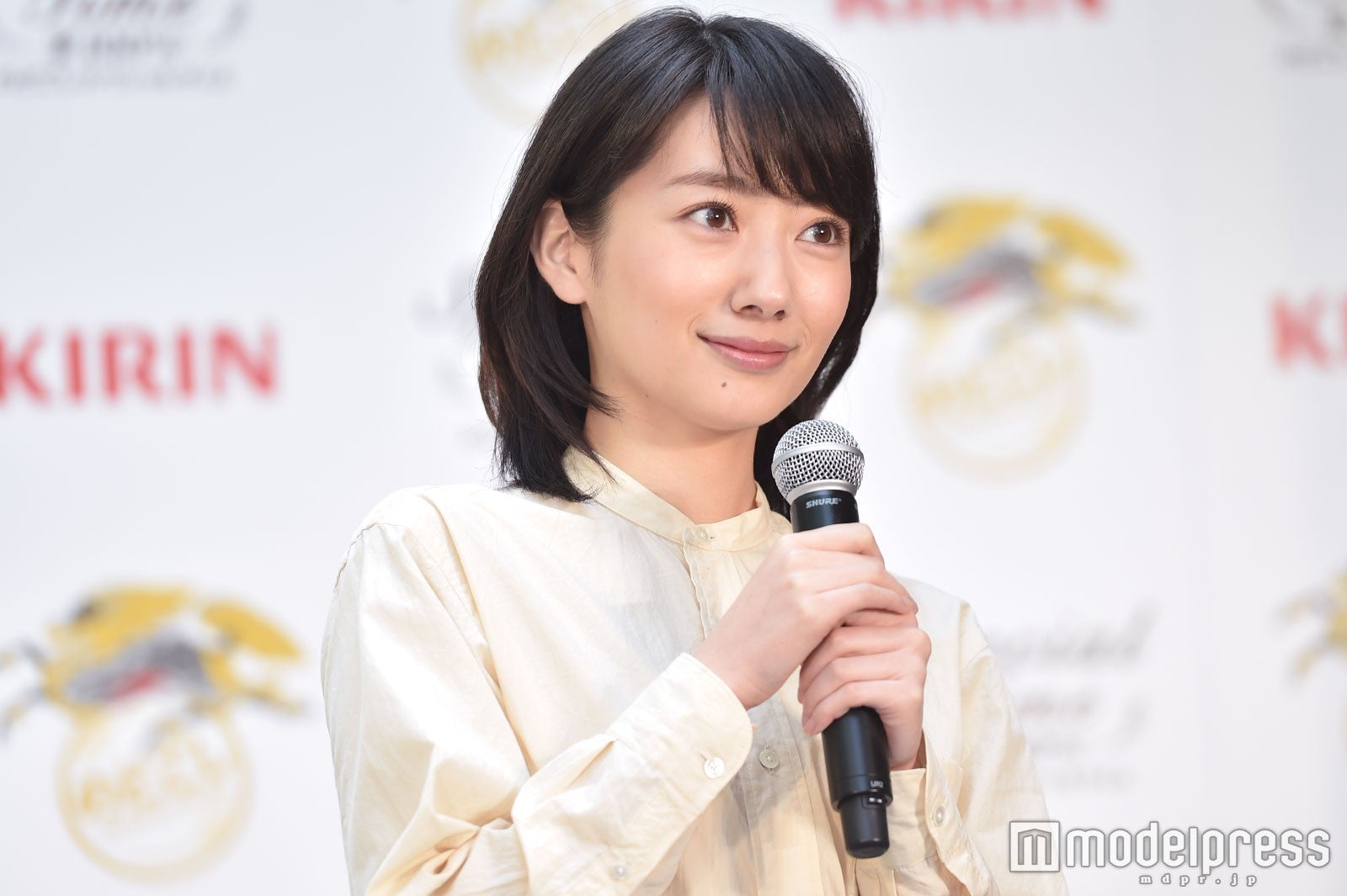 波瑠（C）モデルプレス