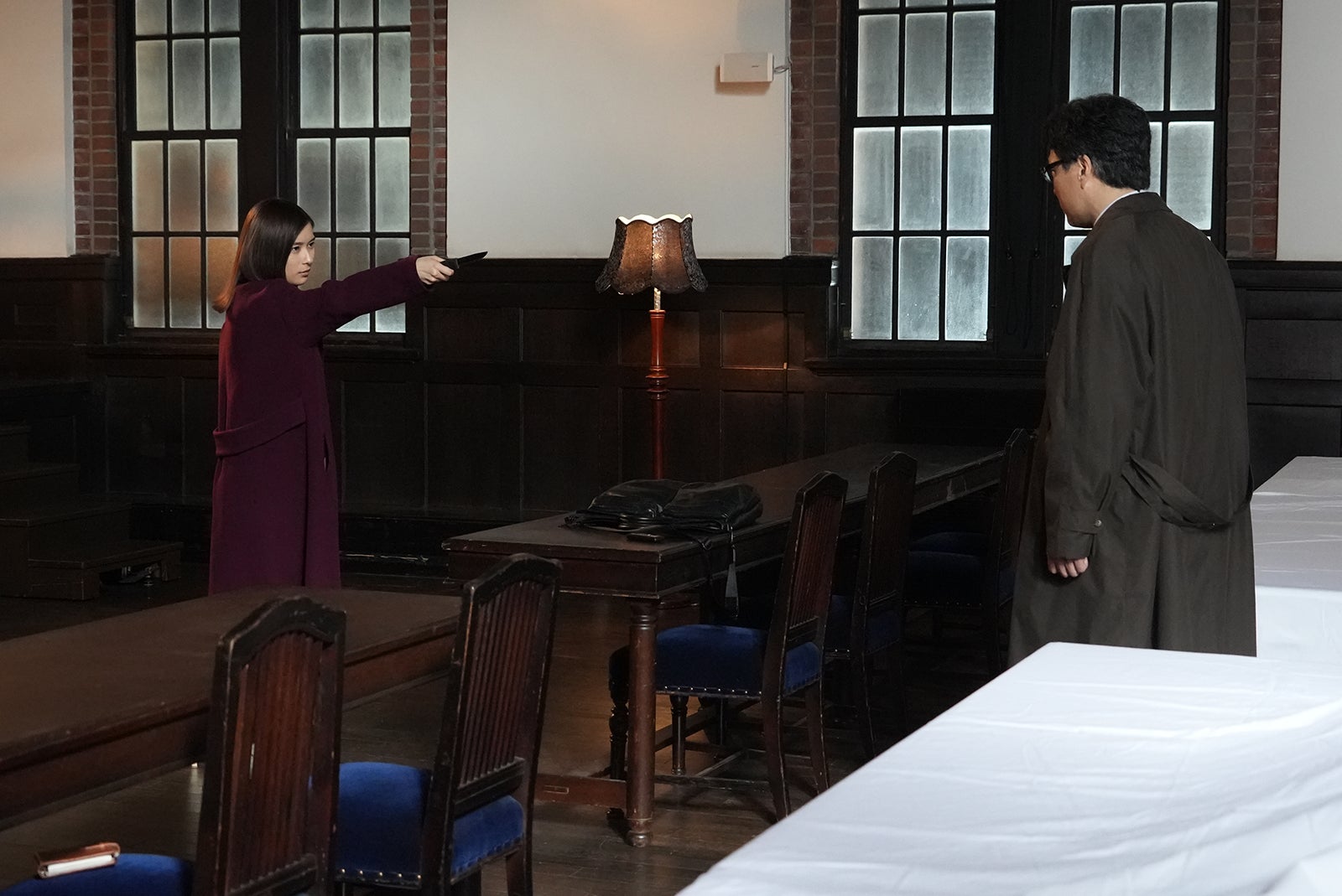 芳根京子、田中哲司／「真犯人フラグ 真相編」最終話より（C）日本テレビ