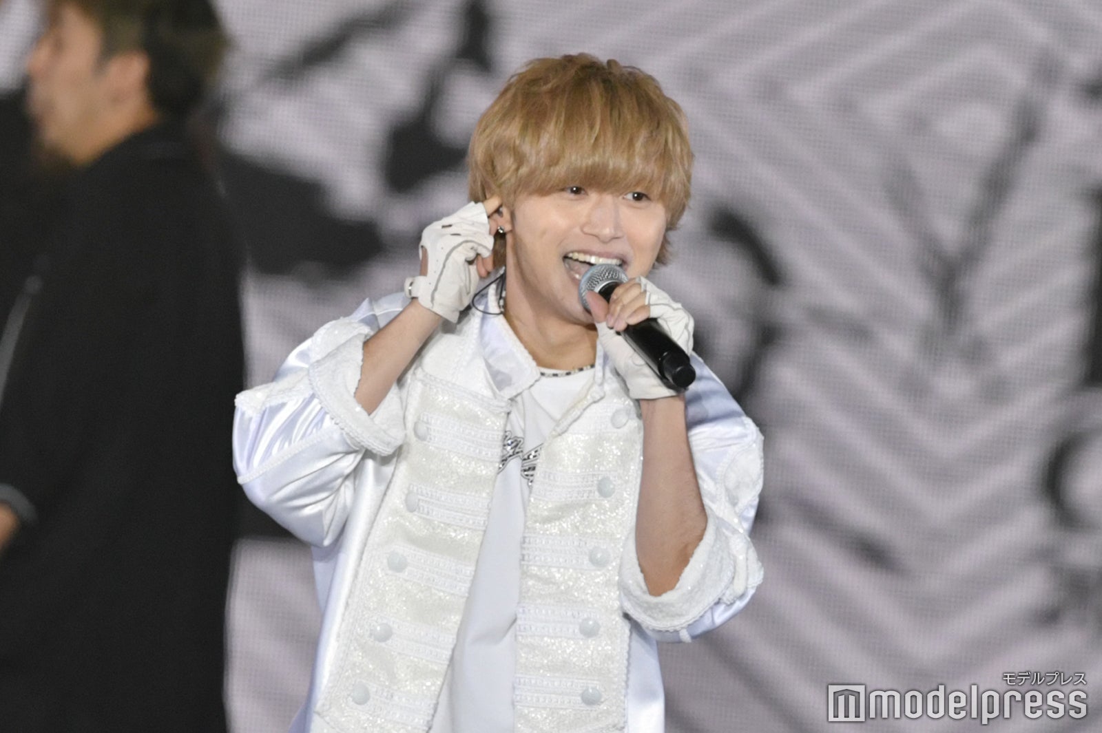 （C）モデルプレス