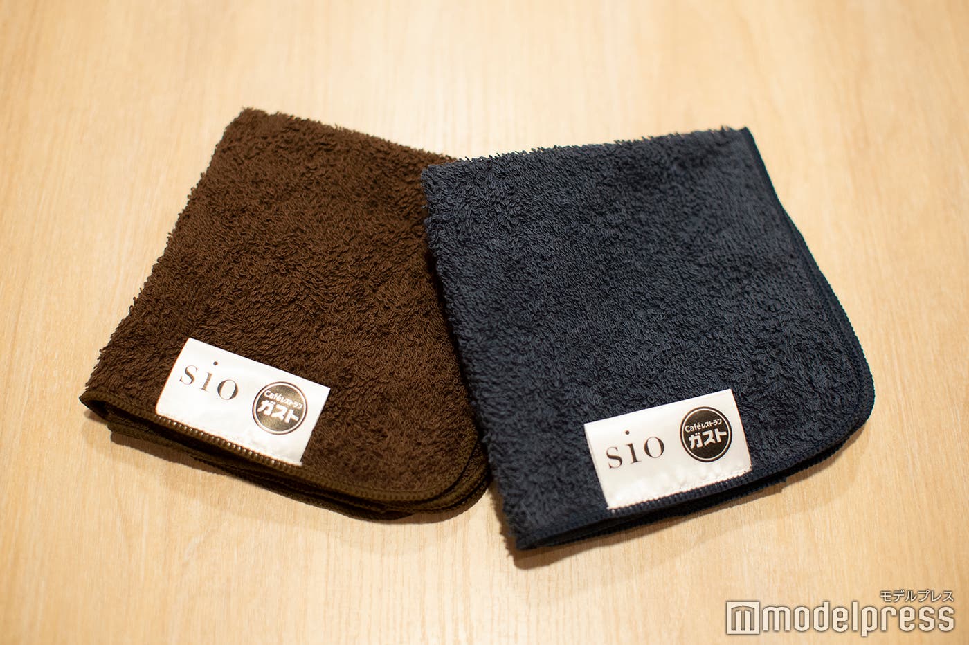 (C)モデルプレス