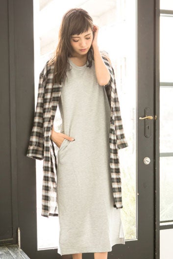 チェックロングシャツジャケット「Re:EDIT by GALSTAR」4,398円（税込）／画像提供：Re:EDIT by GALSTAR