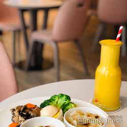 ヘルシー志向の女子は「クリスタルライフ キュイジーヌ」での朝食がおすすめ（C）モデルプレス